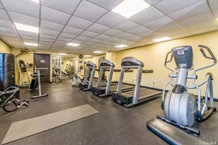 100 W Broadway, Long Beach, NY 11561 - Photo 19