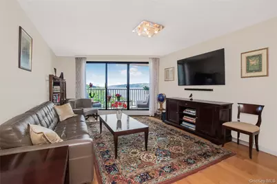 1155 Warburton Avenue #3PR, Yonkers, NY 10701 - Photo 1