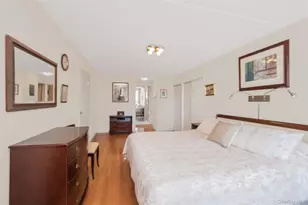 1155 Warburton Ave, Yonkers, NY 10701 - Photo 11