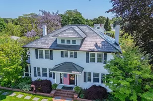 119 Hubbard Ave, Riverhead, NY 11901 - Photo 3