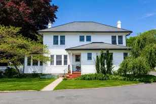 119 Hubbard Ave, Riverhead, NY 11901 - Photo 11
