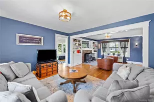 119 Hubbard Ave, Riverhead, NY 11901 - Photo 27