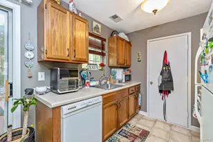 17 Stone Commons, Yaphank, NY 11980 - Photo 17