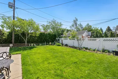 319 Rintin Street, Franklin Square, NY 11010 - Photo 35
