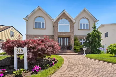 319 Rintin Street, Franklin Square, NY 11010 - Photo 5