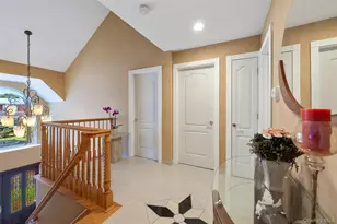 319 Rintin St, Franklin Square, NY 11010 - Photo 17