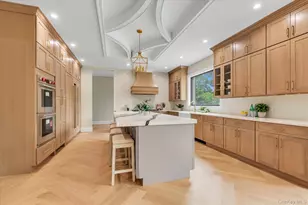 26 Bacon Rd, Old Westbury, NY 11568 - Photo 9