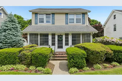 207 N Forest Avenue, Rockville Centre, NY 11570 - Photo 31