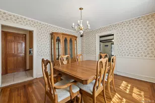 207 N Forest Ave, Rockville Centre, NY 11570 - Photo 7