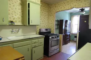 133-26 86th St, Ozone Park, NY 11417 - Photo 3
