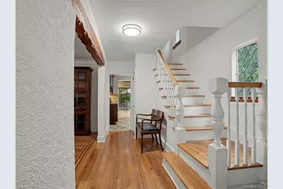 7 Huntwood Place, Mount Vernon, NY 10552 - Photo 5