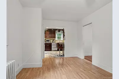 7 Huntwood Place, Mount Vernon, NY 10552 - Photo 15
