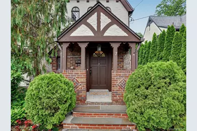 7 Huntwood Place, Mount Vernon, NY 10552 - Photo 3