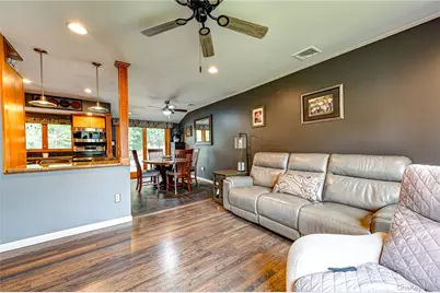 1603 Lad Avenue, Medford, NY 11763 - Photo 15