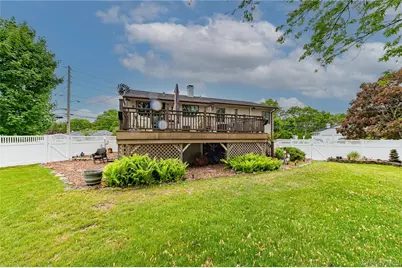 1603 Lad Avenue, Medford, NY 11763 - Photo 31