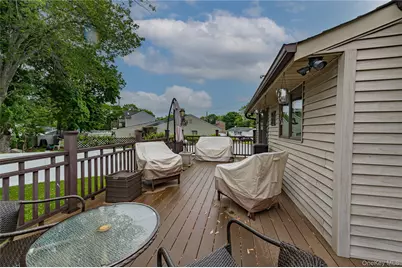1603 Lad Avenue, Medford, NY 11763 - Photo 33