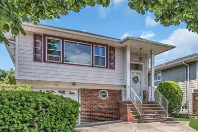 94 Union Place, Lynbrook, NY 11563 - Photo 1