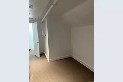 665 Commerce Street, Thornwood, NY 10594 - Photo 9