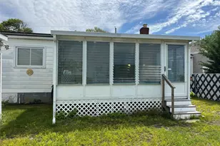 84 Boylan Ln, Blue Point, NY 11715 - Photo 9