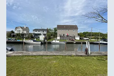 84 Boylan Lane, Blue Point, NY 11715 - Photo 5