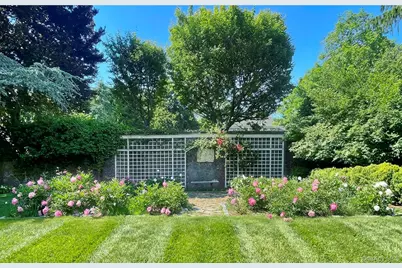 1 Belmont Drive, Irvington, NY 10533 - Photo 11