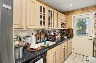 17-09 Starr St, Ridgewood, NY 11385 - Photo 11