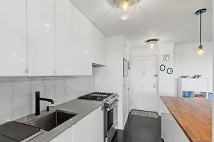 4555 Henry Hudson Pkwy, Bronx, NY 10471 - Photo 7