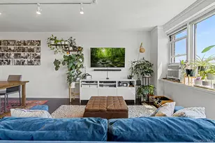4555 Henry Hudson Pkwy, Bronx, NY 10471 - Photo 9