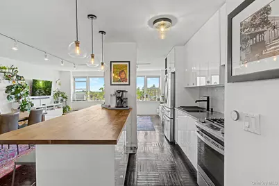 4555 Henry Hudson Parkway #805, Bronx, NY 10471 - Photo 1