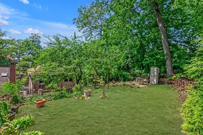 18042 Aberdeen Road, Jamaica, NY 11432 - Photo 23