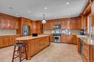 180-42 Aberdeen Rd, Jamaica, NY 11432 - Photo 9