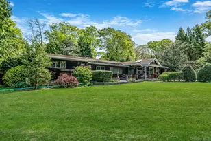 280 Deforest Rd N, Dix Hills, NY 11746 - Photo 5