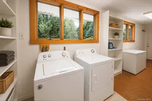 280 Deforest Rd N, Dix Hills, NY 11746 - Photo 33