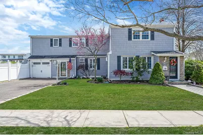 2 Sutton Place, Massapequa, NY 11758 - Photo 3
