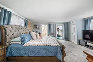 2 Sutton Pl, Massapequa, NY 11758 - Photo 19