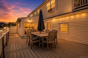 2 Sutton Pl, Massapequa, NY 11758 - Photo 29