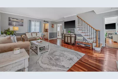 2 Sutton Place, Massapequa, NY 11758 - Photo 15