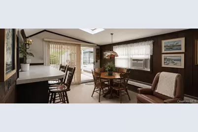 317 Herbert Place, Bethpage, NY 11714 - Photo 11