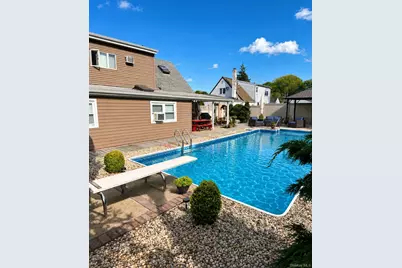317 Herbert Place, Bethpage, NY 11714 - Photo 3