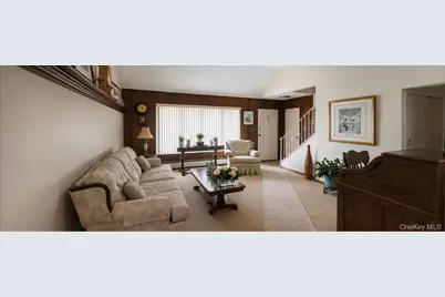 317 Herbert Place, Bethpage, NY 11714 - Photo 7