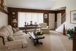 317 Herbert Pl, Bethpage, NY 11714 - Photo 7