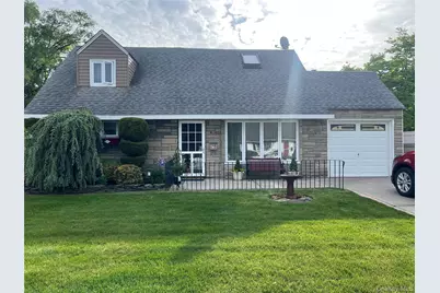 317 Herbert Place, Bethpage, NY 11714 - Photo 1