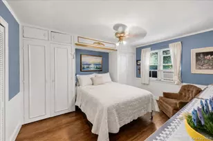 2571 Seymour Ave, Bronx, NY 10469 - Photo 7