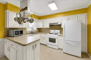 2571 Seymour Ave, Bronx, NY 10469 - Photo 5