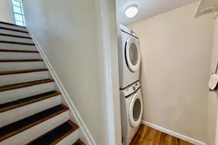 1005 6th St, West Babylon, NY 11704 - Photo 5