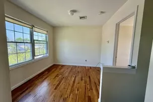 1005 6th St, West Babylon, NY 11704 - Photo 9
