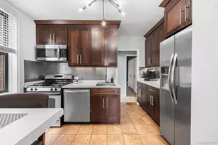 555 Bronx River Rd, Yonkers, NY 10704 - Photo 9