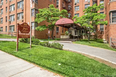555 Bronx River Road #3P, Yonkers, NY 10704 - Photo 3