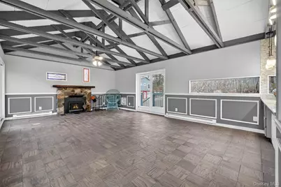 98 Mount Airy Road S, Croton on Hudson, NY 10520 - Photo 3