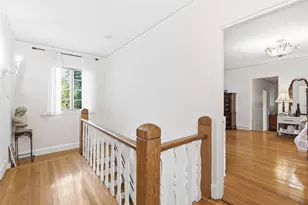 89 Bayview Ave, Great Neck, NY 11021 - Photo 15